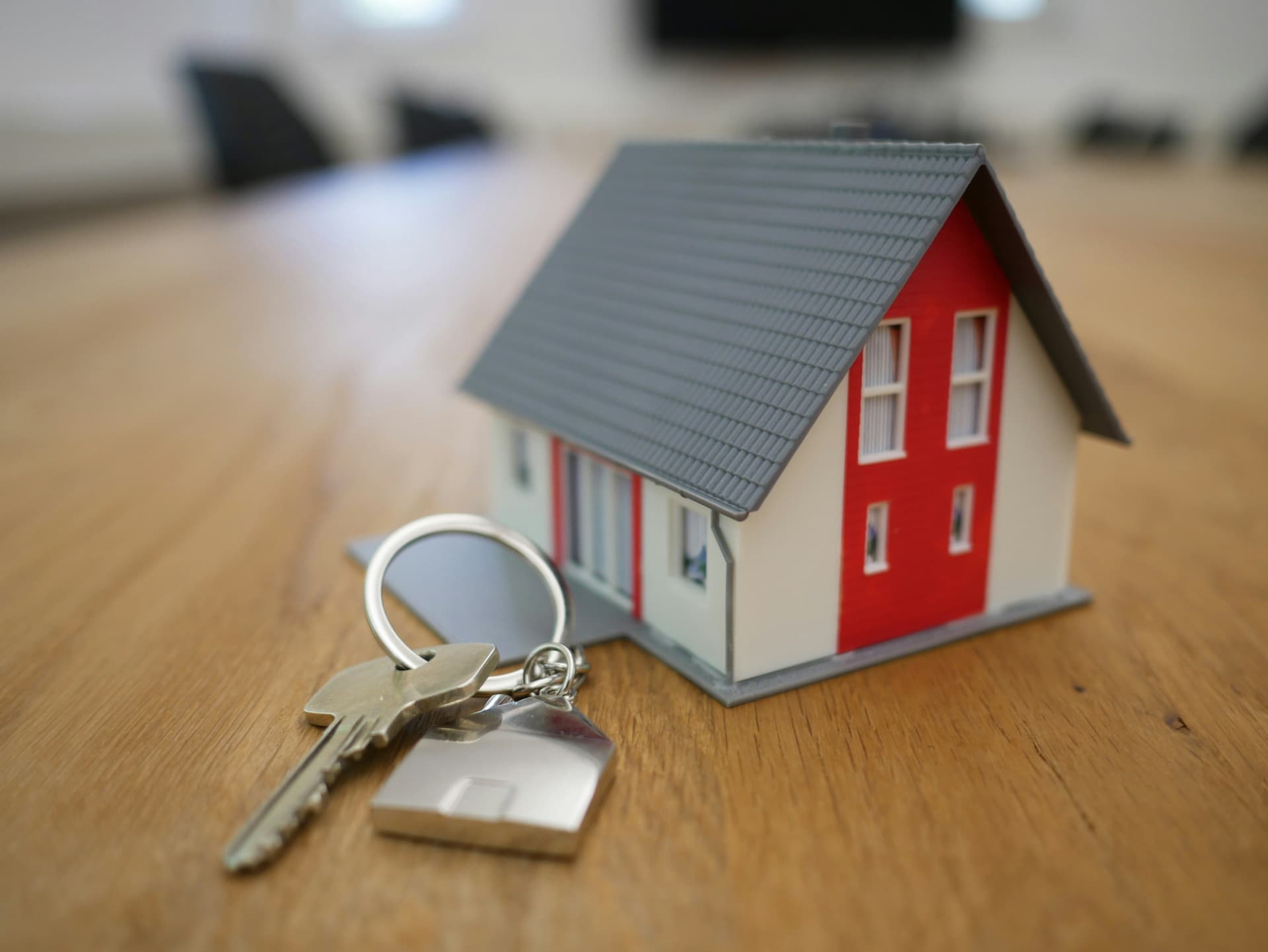 Real Estate & Smart Buildings